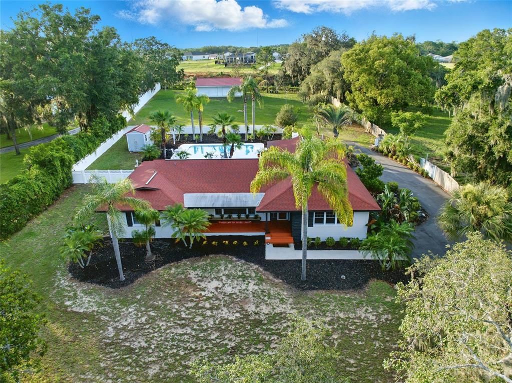 Exterior, Drone