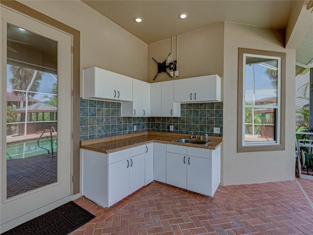 Interior, Kitchen, Recessed Lighting