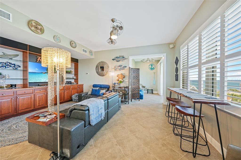 Interior, Living room, Water