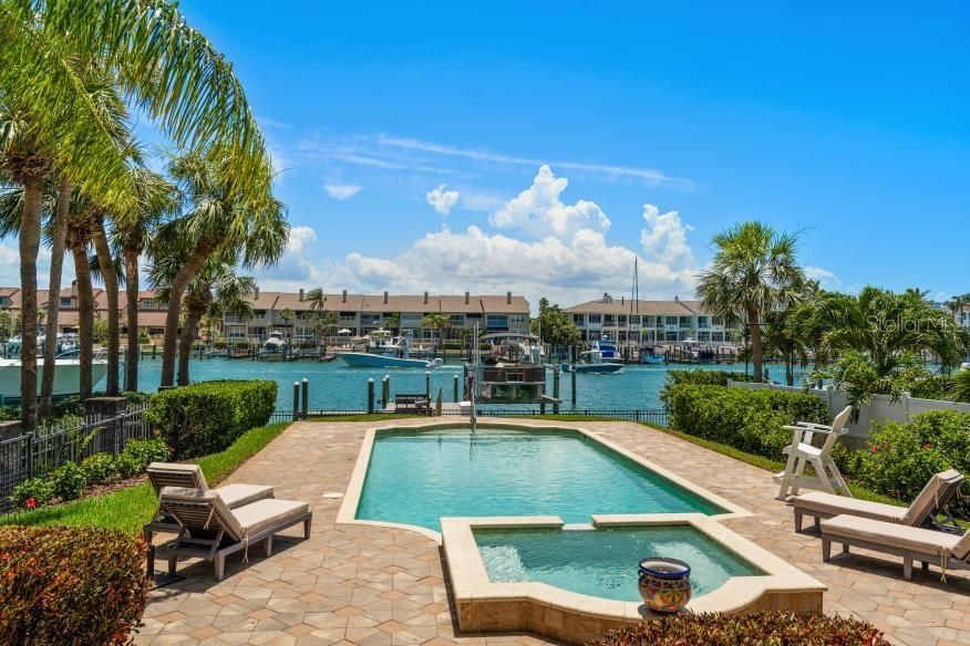 Exterior, Pool, Water