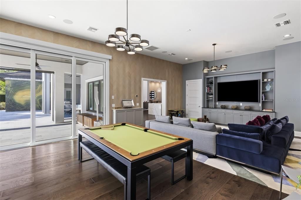 Billiard Table, Game Room, Interior, Living room, Pendant Lights, Recessed Lighting, Wood Texture Flooring