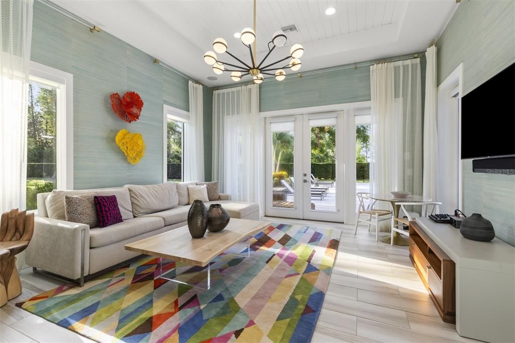 Interior, Living room, Pendant Lights, Recessed Lighting