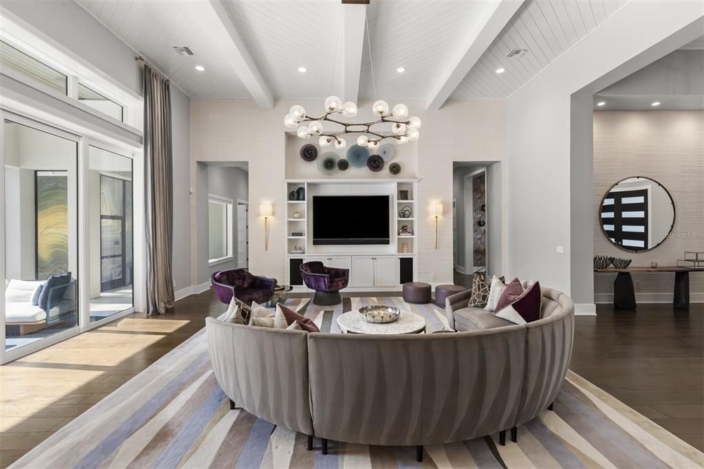 Interior, Living room, Pendant Lights, Recessed Lighting, Wood Texture Flooring