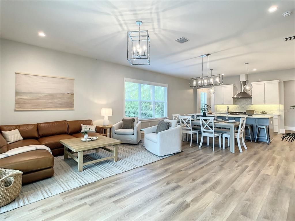 Dining room, Interior, Kitchen, Living room, Pendant Lights, Recessed Lighting, Wood Texture Flooring