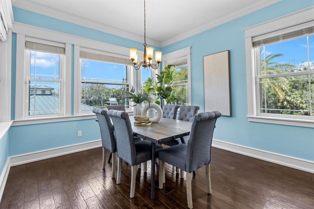 Chandelier, Dining room, Interior, Pendant Lights, Wood Texture Flooring