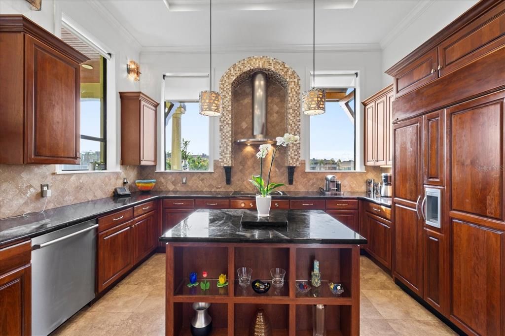 Interior, Kitchen, Pendant Lights, Stainless Steel Appliances