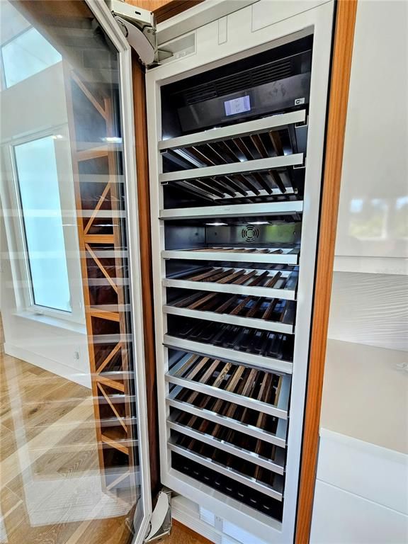 Interior, Stainless Steel Appliances, Wood Texture Flooring
