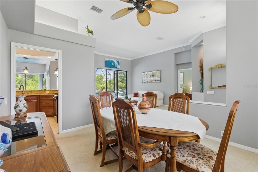 Dining room, Interior, Recessed Lighting