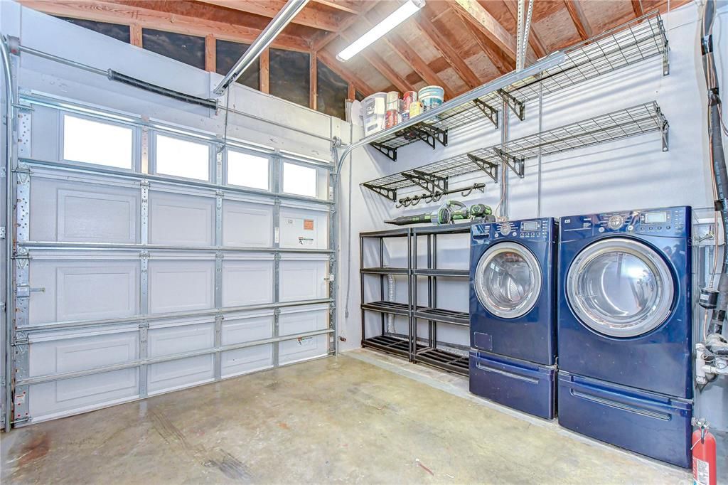 Garage, Interior, Washer, Wooden Beams, Wooden Ceilings