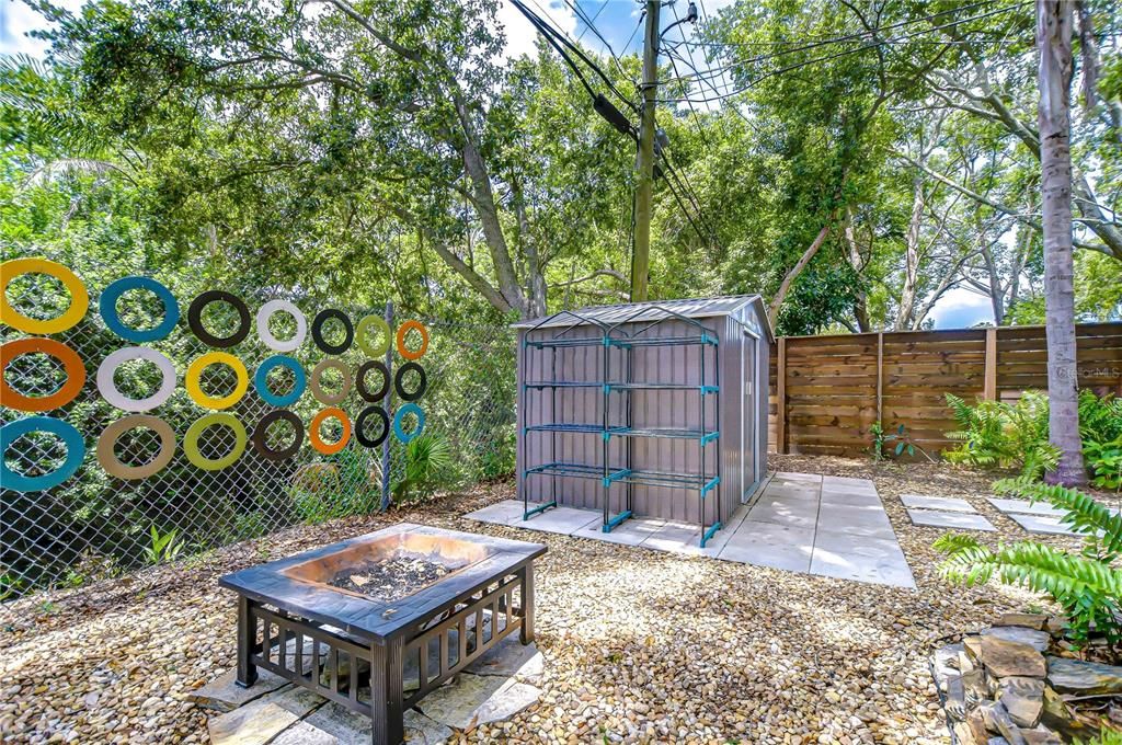 Backyard, Exterior
