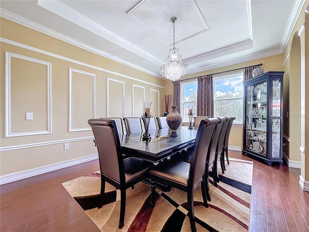 Chandelier, Dining room, Interior, Wood Texture Flooring