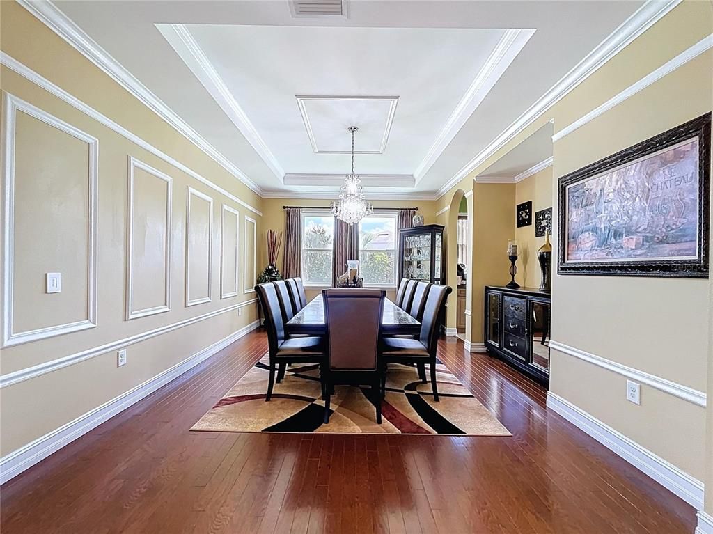 Chandelier, Dining room, Interior, Wood Texture Flooring