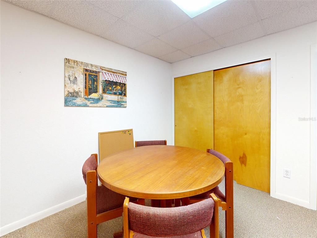 Dining room, Interior