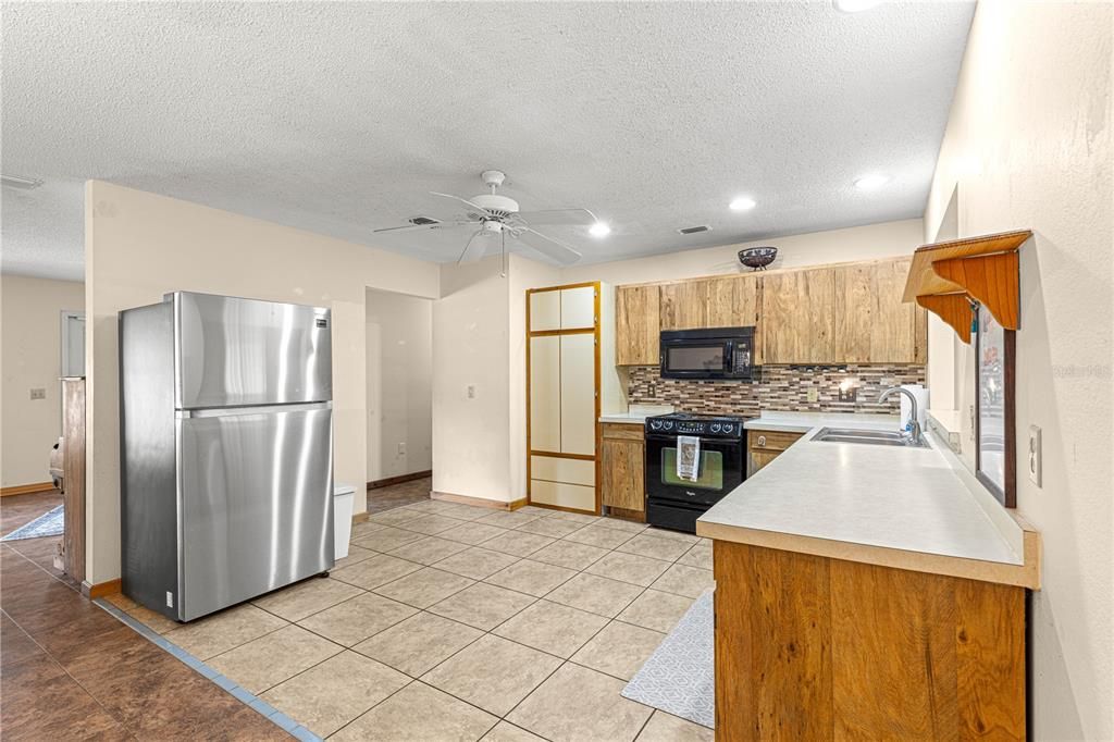 Interior, Kitchen, Recessed Lighting