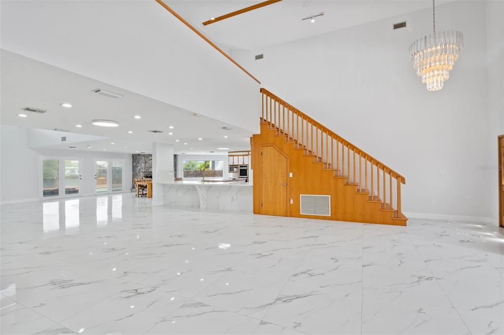 Chandelier, Interior, Kitchen, Marble, Recessed Lighting
