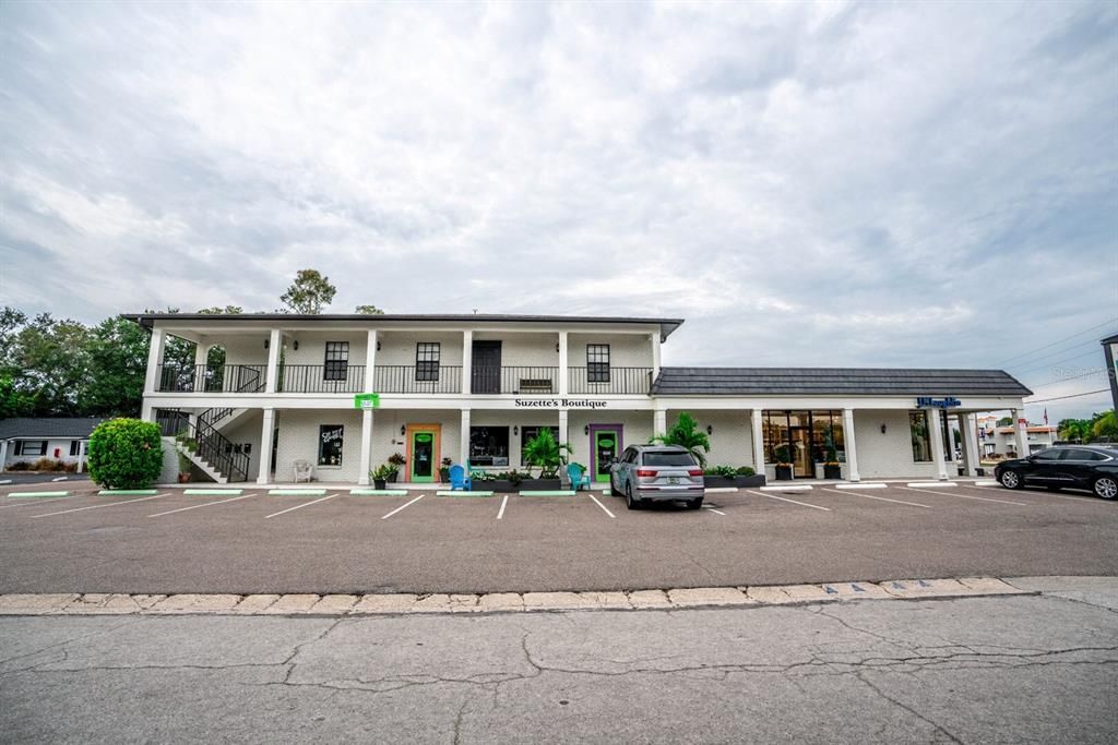 Exterior, Facade, Condo Building
