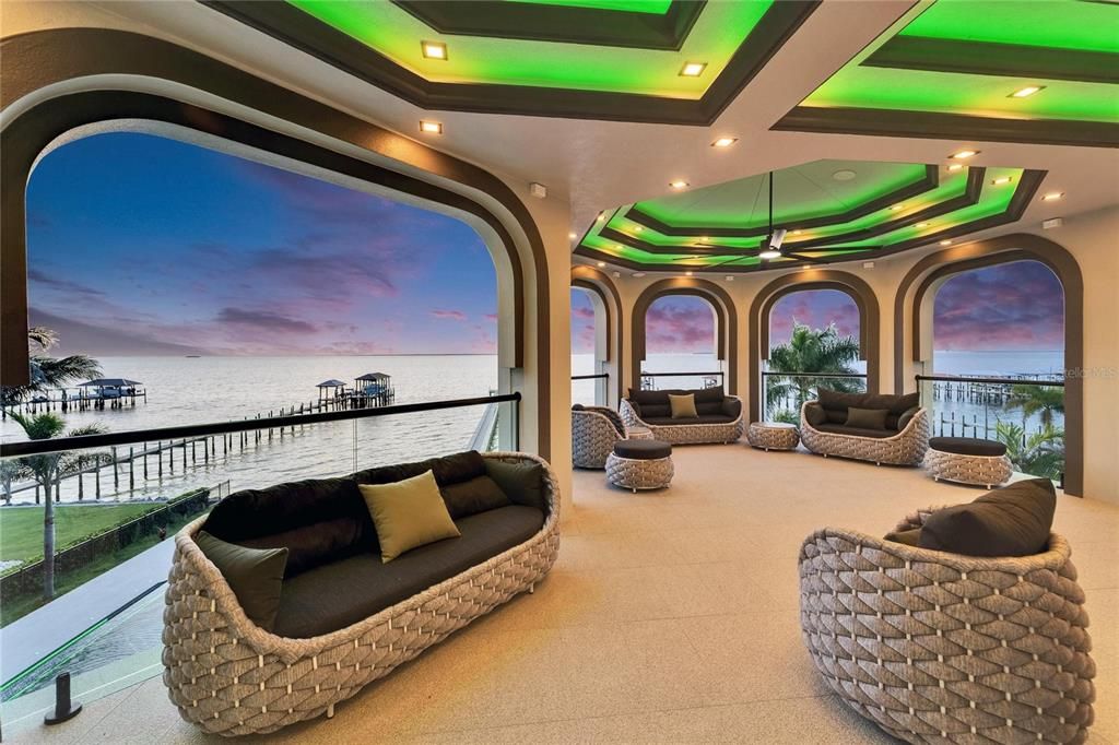 Interior, Living room, Recessed Lighting, Water