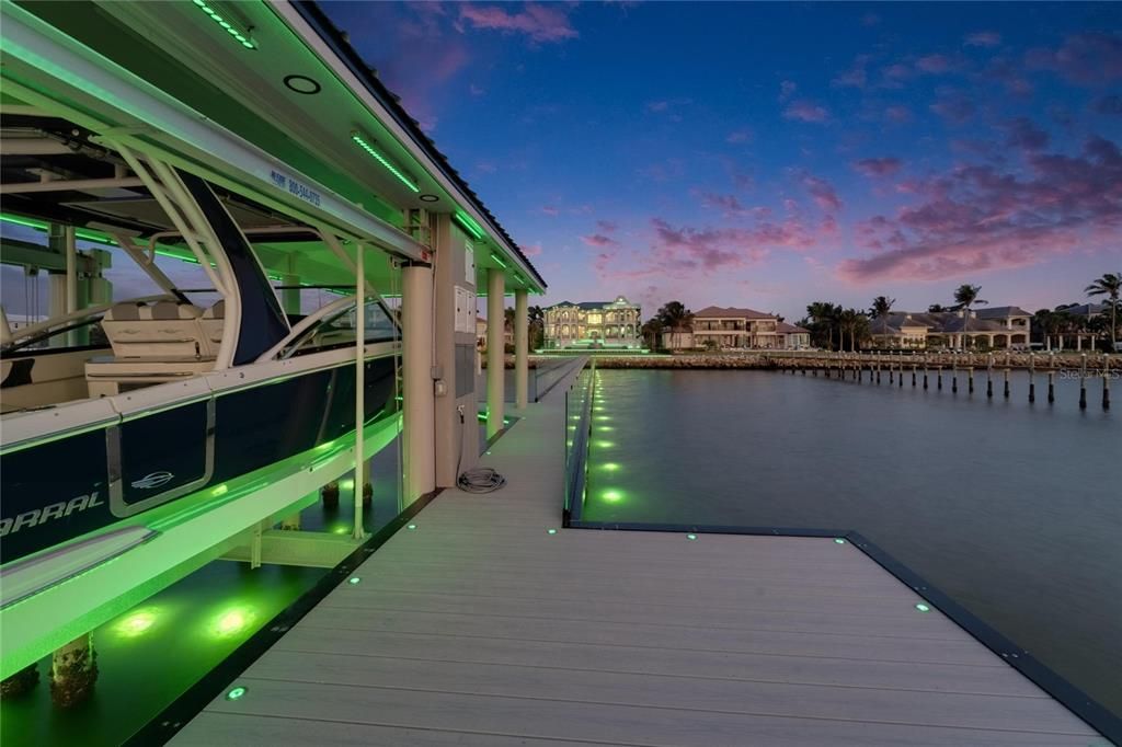 Exterior, Pool, Water