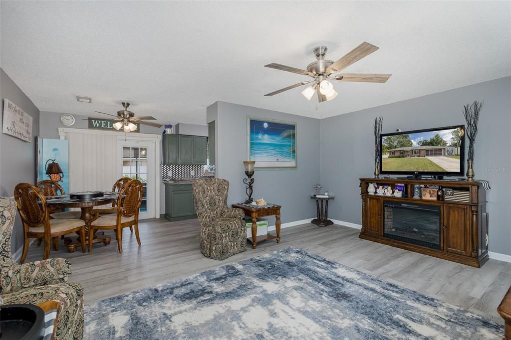 Dining room, Interior, Wood Texture Flooring