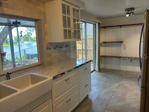 Interior, Kitchen, Water