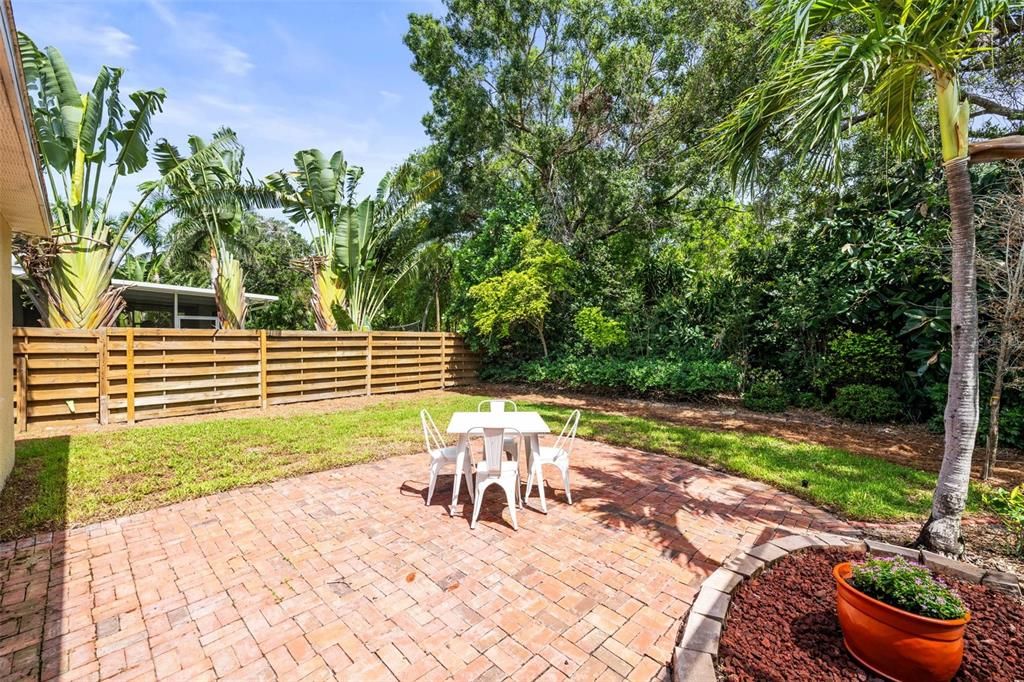 Backyard, Exterior