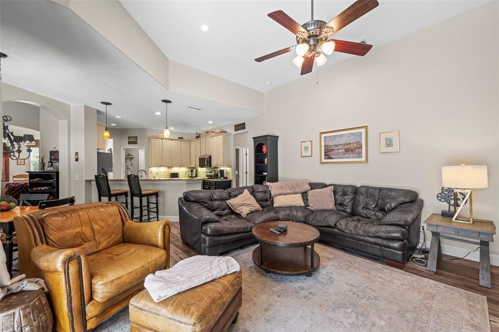 Dining room, Interior, Kitchen, Living room, Pendant Lights, Recessed Lighting, Wood Texture Flooring