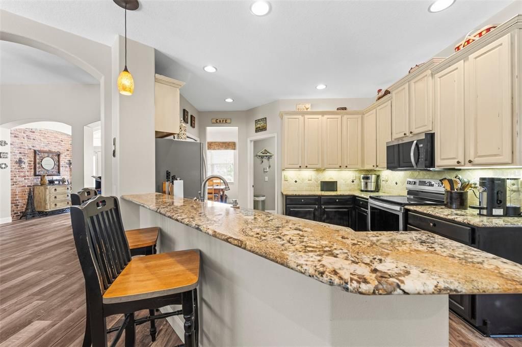 Interior, Kitchen, Pendant Lights, Recessed Lighting, Wood Texture Flooring