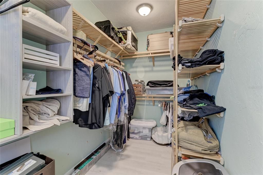 Interior, Walk-in Closets