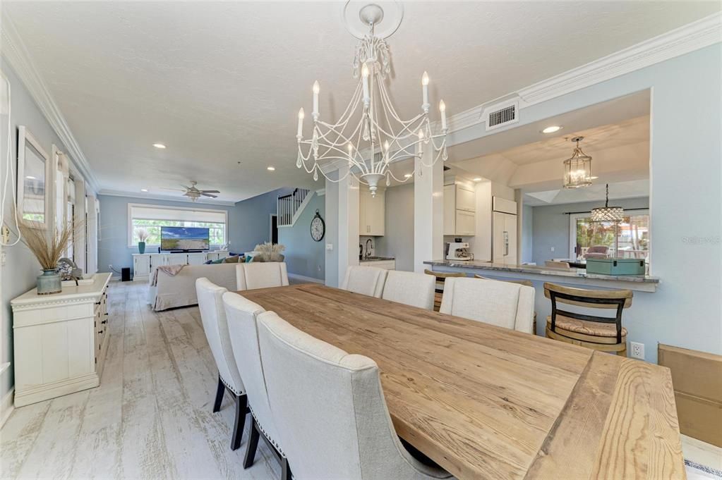 Chandelier, Dining room, Interior, Kitchen, Living room, Pendant Lights, Recessed Lighting, Wood Texture Flooring