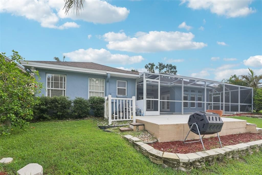 Backyard, Exterior