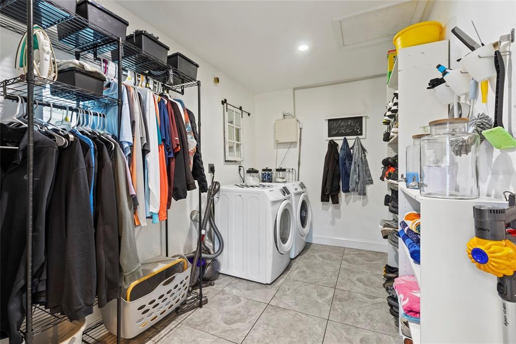 Interior, Recessed Lighting, Washer