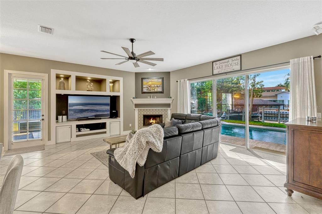 Fireplace, Interior, Living room
