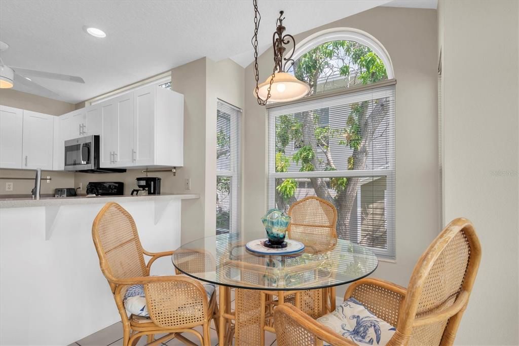 Dining room, Interior, Kitchen, Pendant Lights, Recessed Lighting