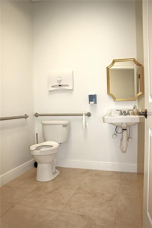Bathroom, Interior