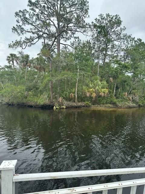 Exterior, Water