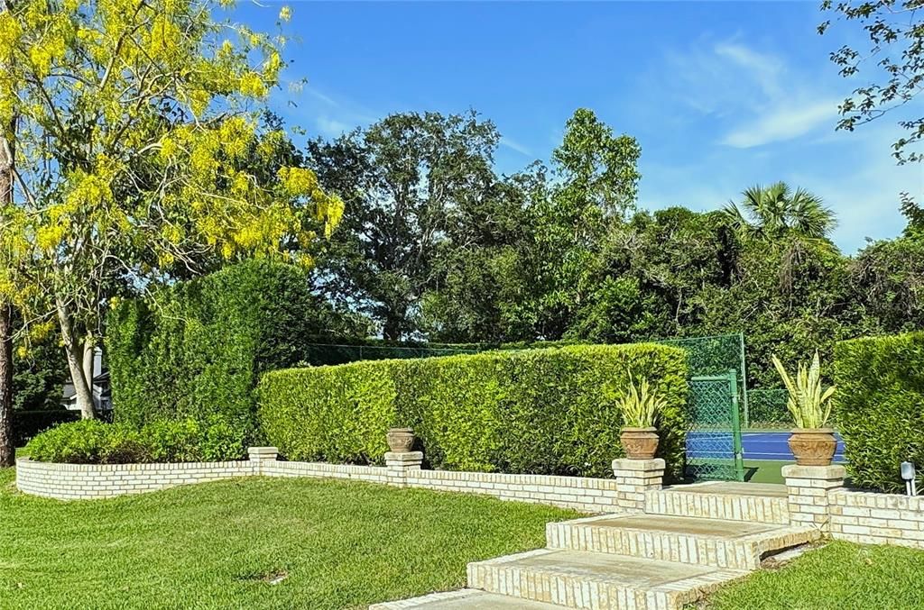 Exterior, Tennis Courts