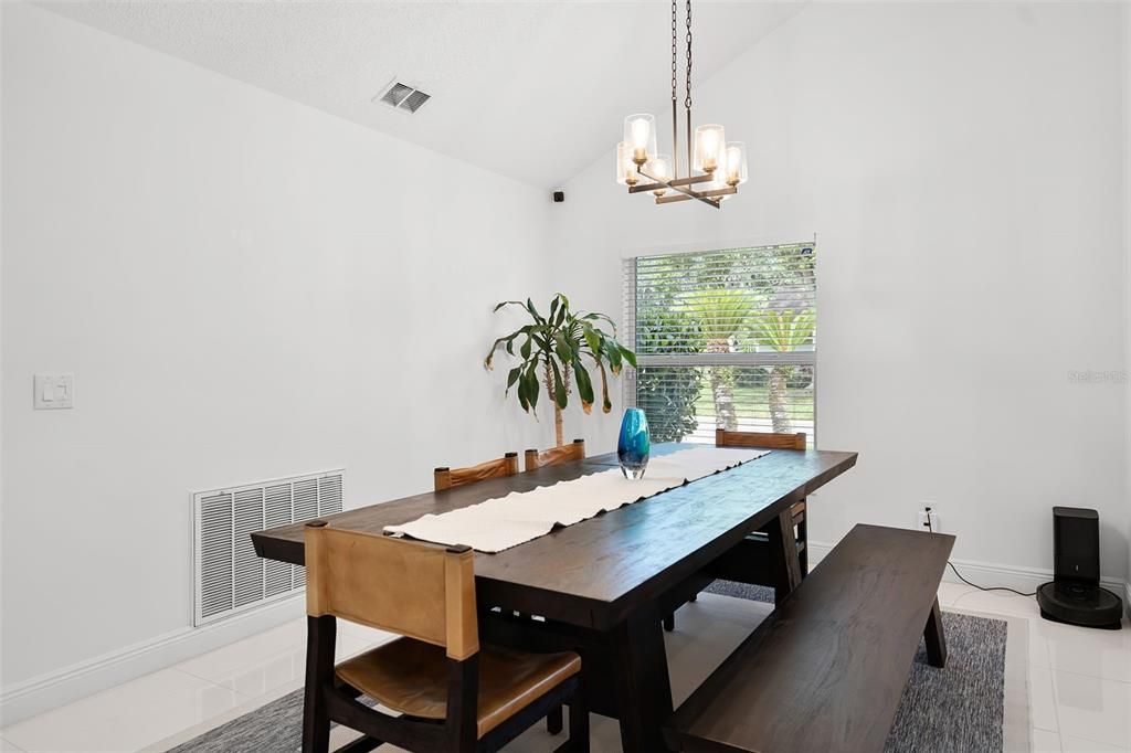 Chandelier, Dining room, Interior, Pendant Lights