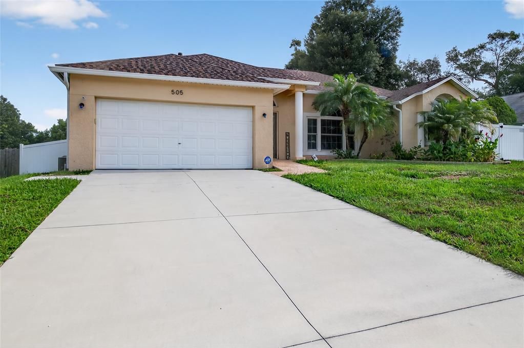 Attached, Backyard, Exterior, Facade, Ranch