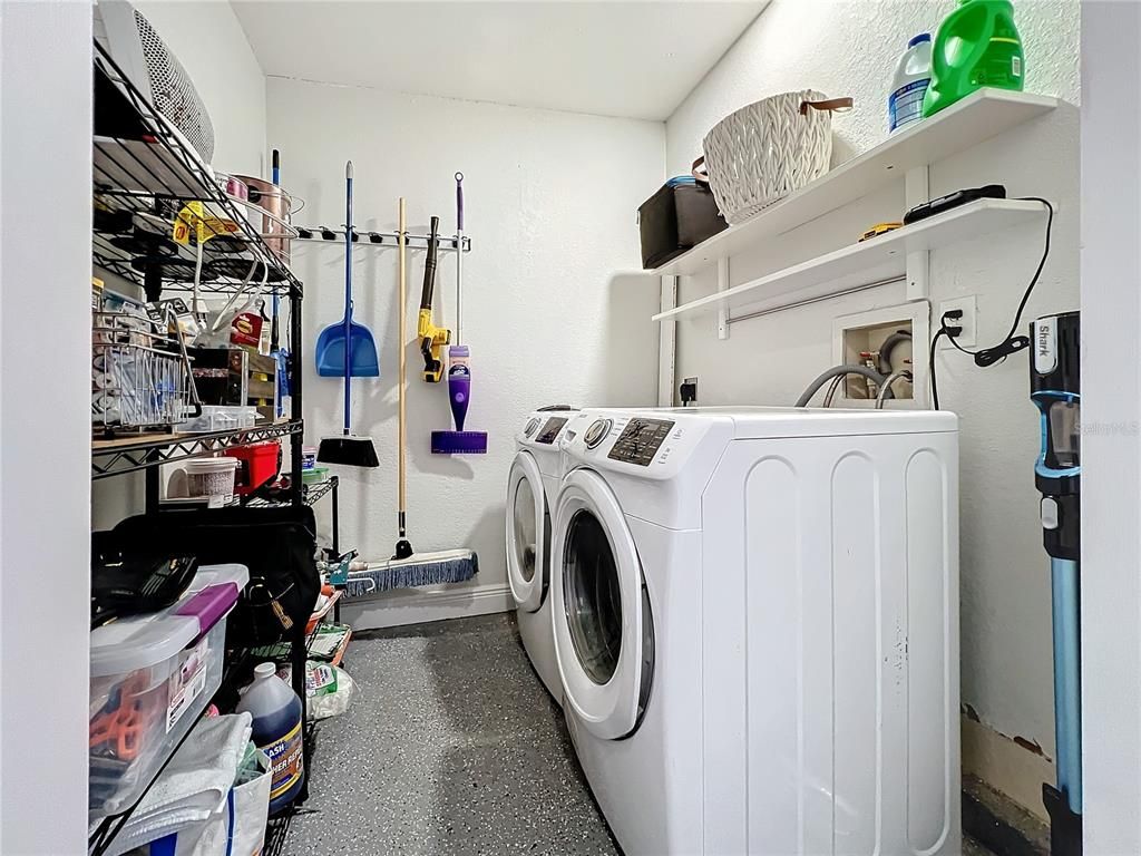 Interior, Washer