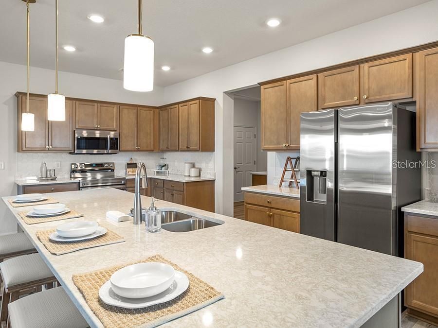 Interior, Kitchen, Pendant Lights, Recessed Lighting, Stainless Steel Appliances