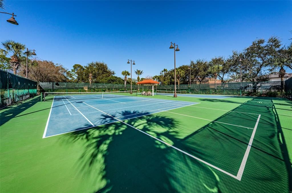 Exterior, Tennis Courts
