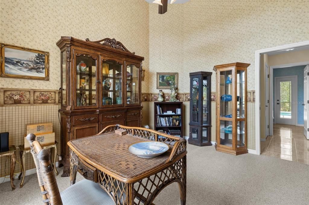 Dining room, Interior
