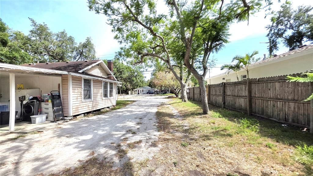 Backyard, Exterior