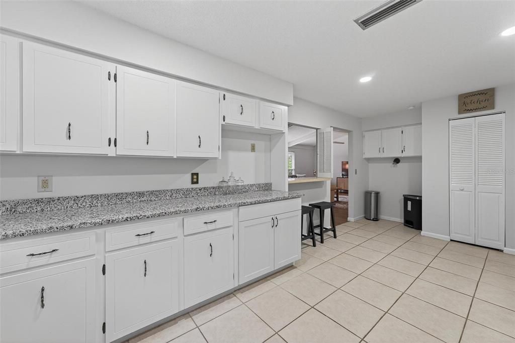 Interior, Kitchen, Recessed Lighting