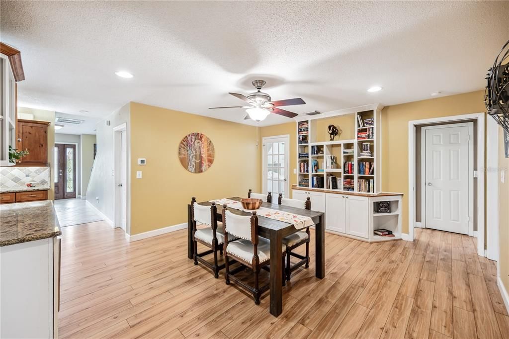 Dining room, Interior, Kitchen, Recessed Lighting, Wood Texture Flooring