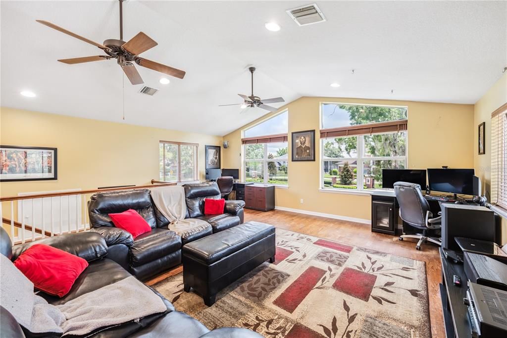 Home Office, Interior, Living room, Recessed Lighting, Wood Texture Flooring