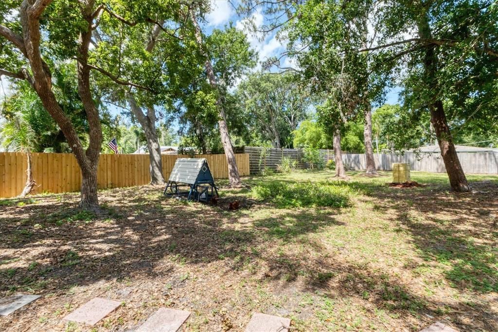 Backyard, Exterior