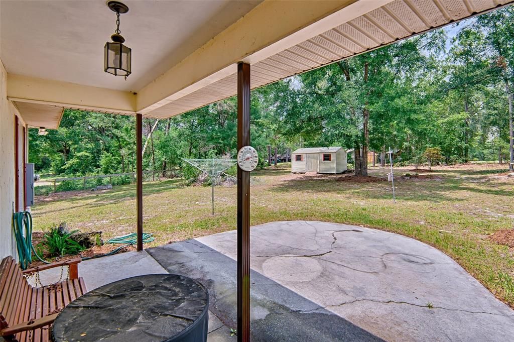 Backyard, Exterior