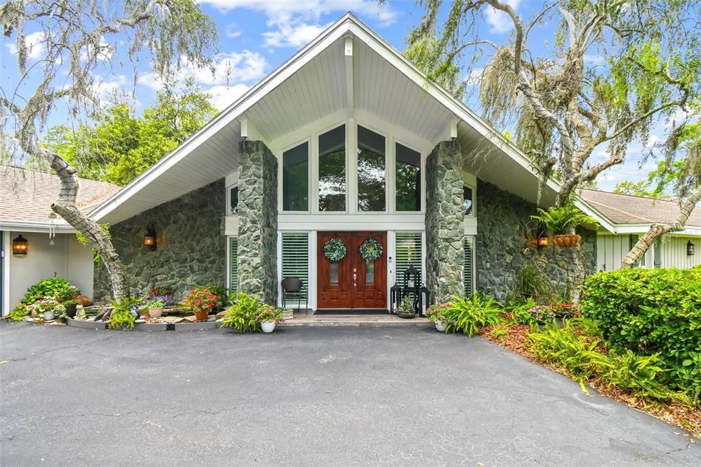 Exterior, Facade, American Craftsman