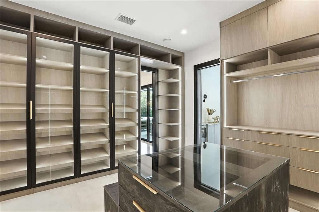 Interior, Recessed Lighting, Walk-in Closets